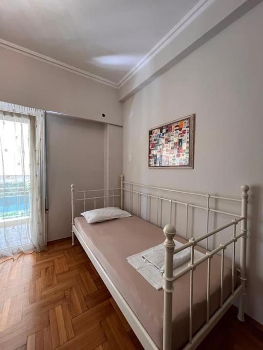 Carlito"S Apartment 1 Next To Metro Station Athens Exterior photo