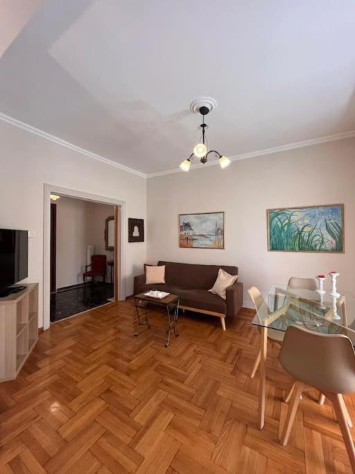 Carlito"S Apartment 1 Next To Metro Station Athens Exterior photo