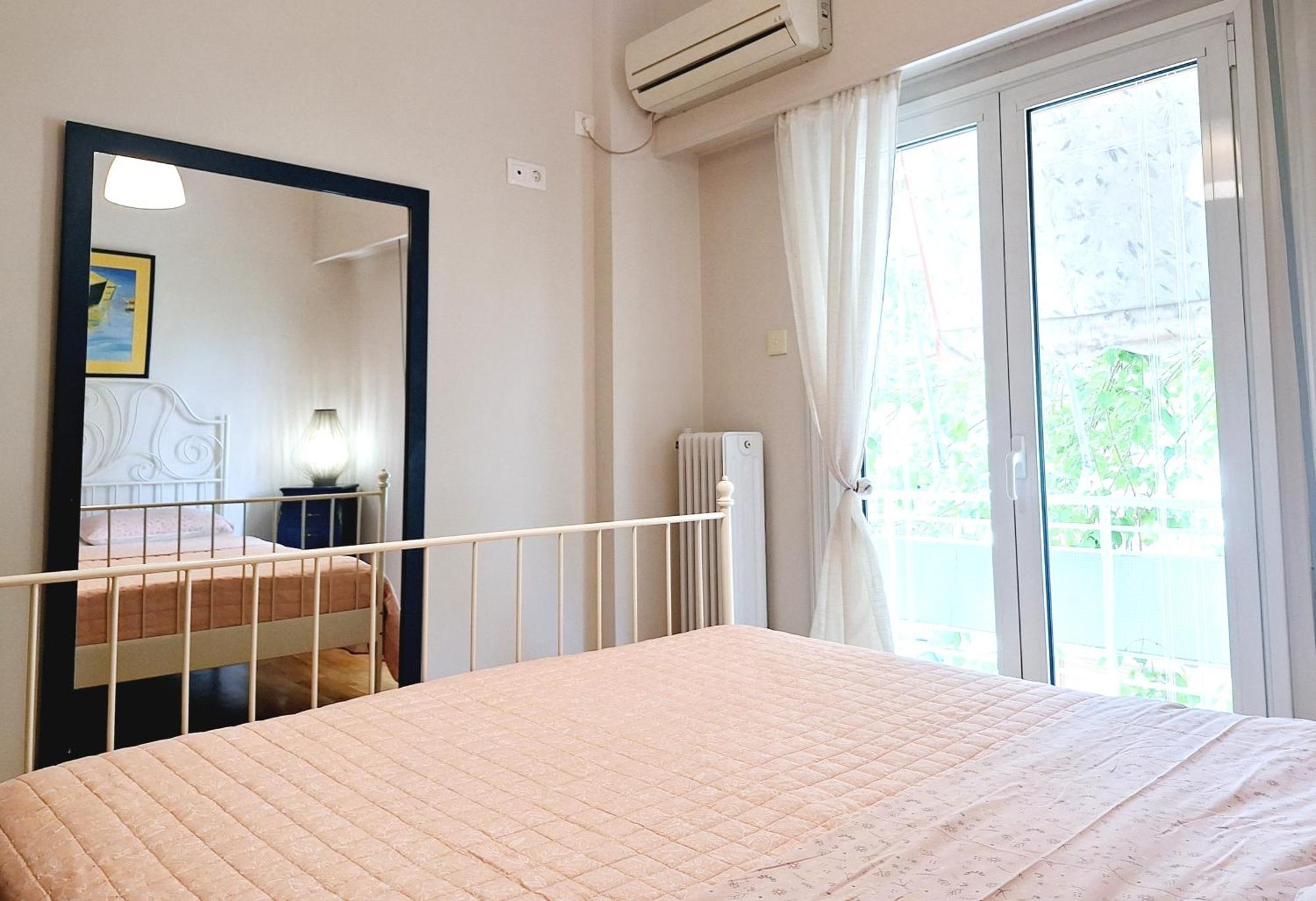 Carlito"S Apartment 1 Next To Metro Station Athens Exterior photo